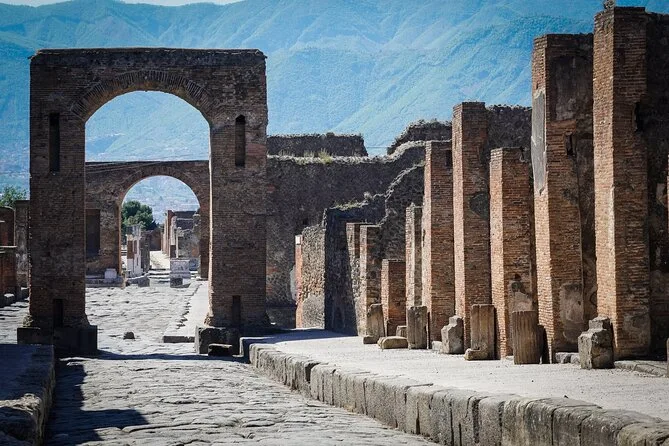 Pompeji Express: Führung mit dem Zug